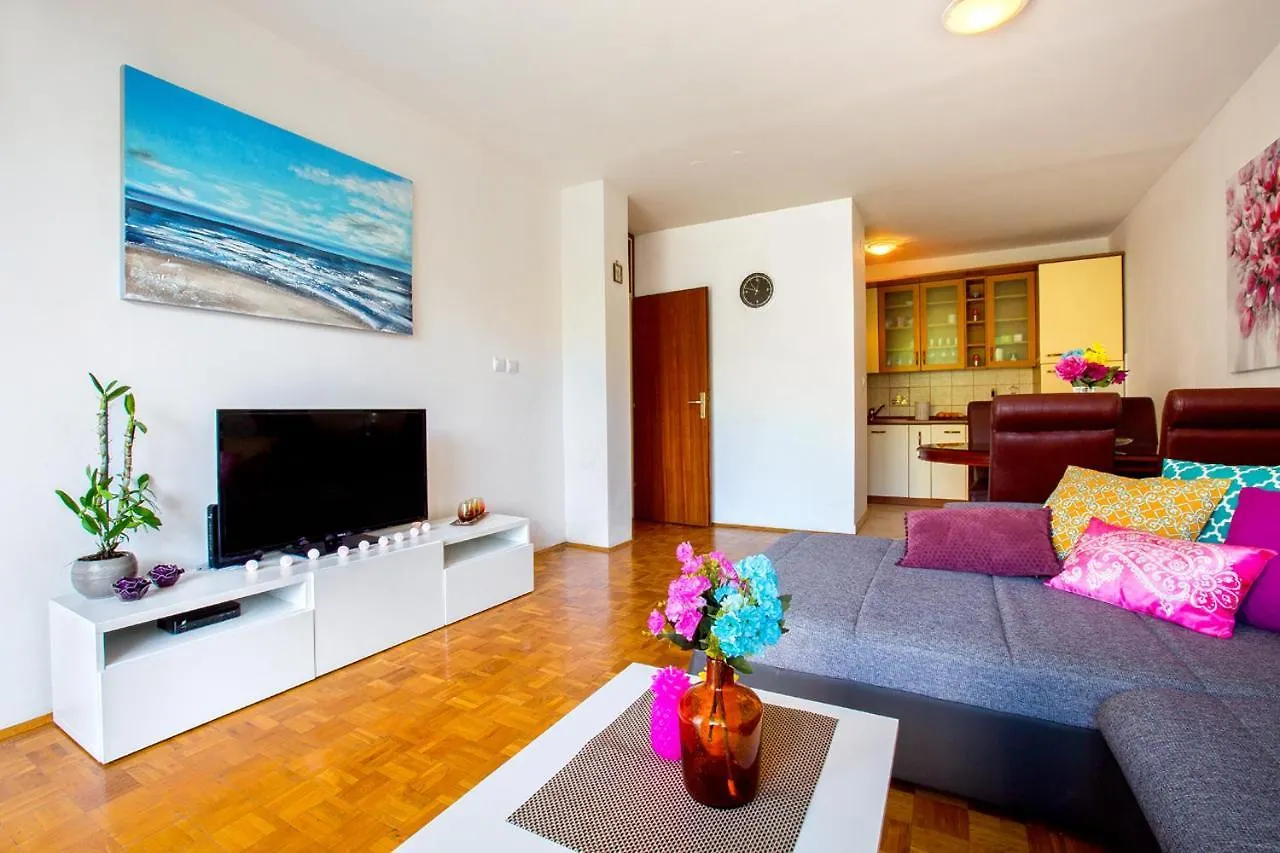 Apartment Amari Split 0*,